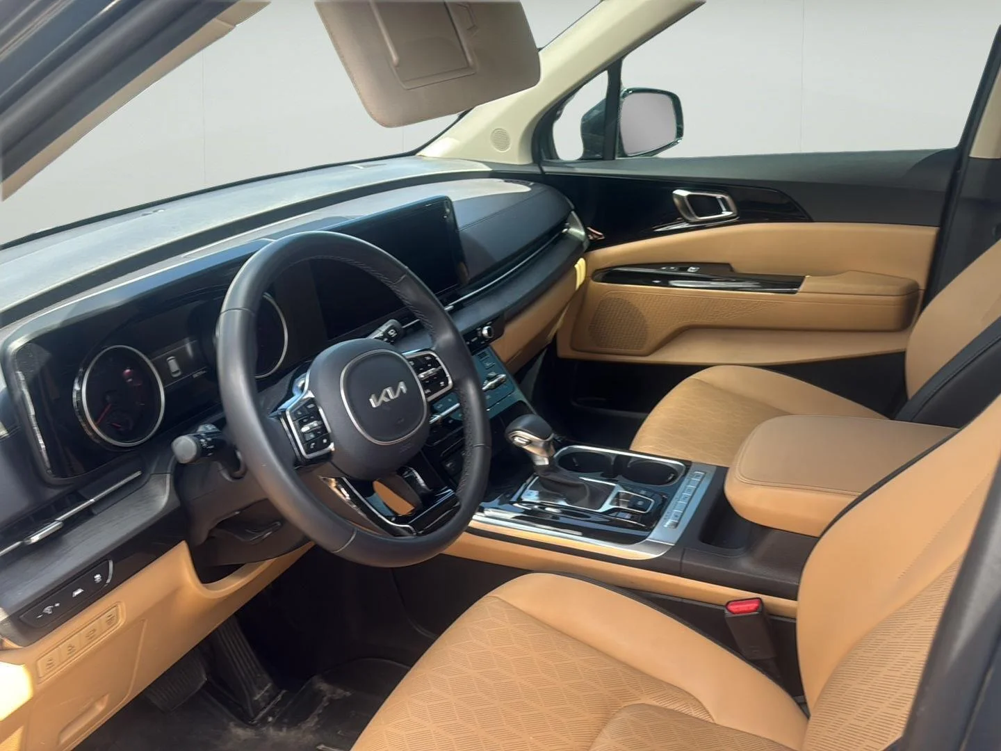 Used 2024 Astra Blue Kia EX image 8