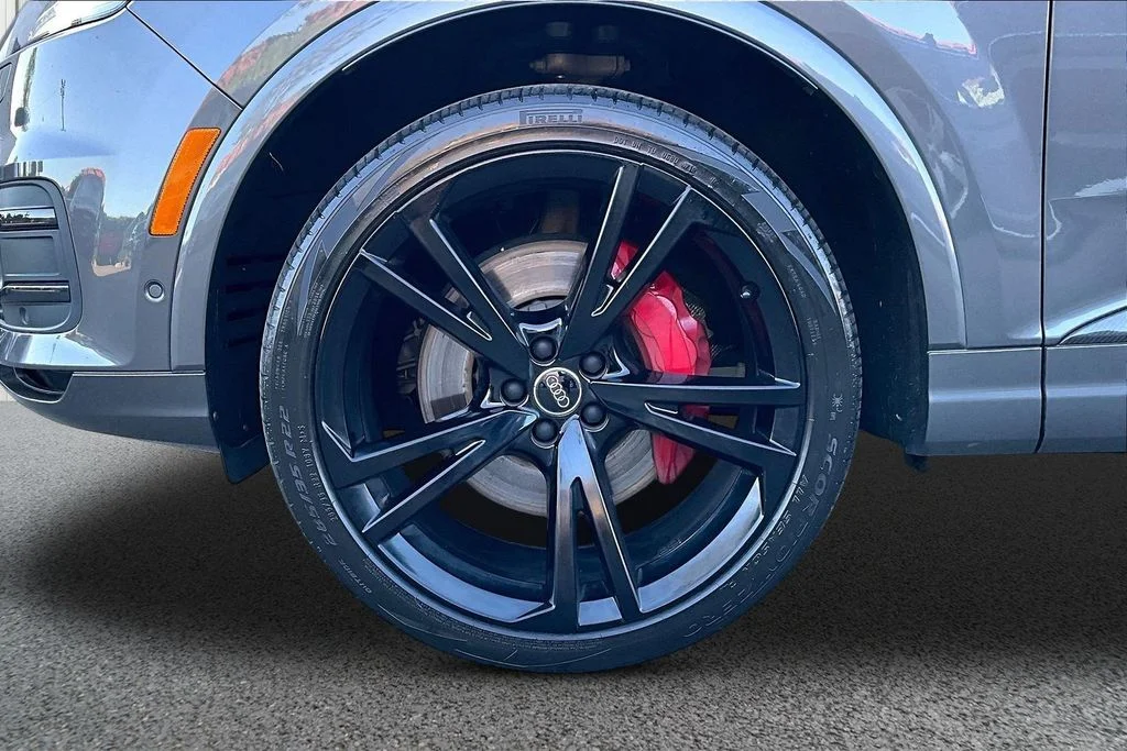 Used 2019 Gray Audi 55 Prestige image 34