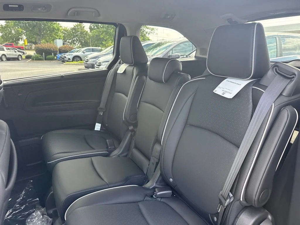 2026 Honda Odyssey Elite - Photo 12