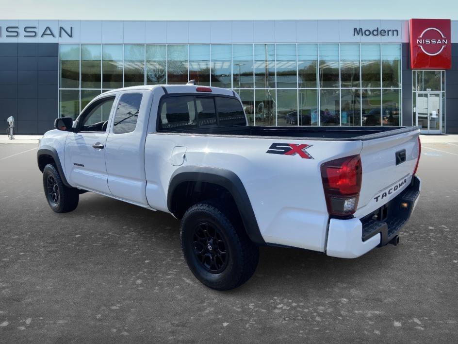 Used 2022 White Toyota SR image 6