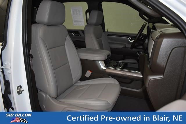 Certified Used 2024 Iridescent Pearl Tricoat Chevrolet LTZ image 8