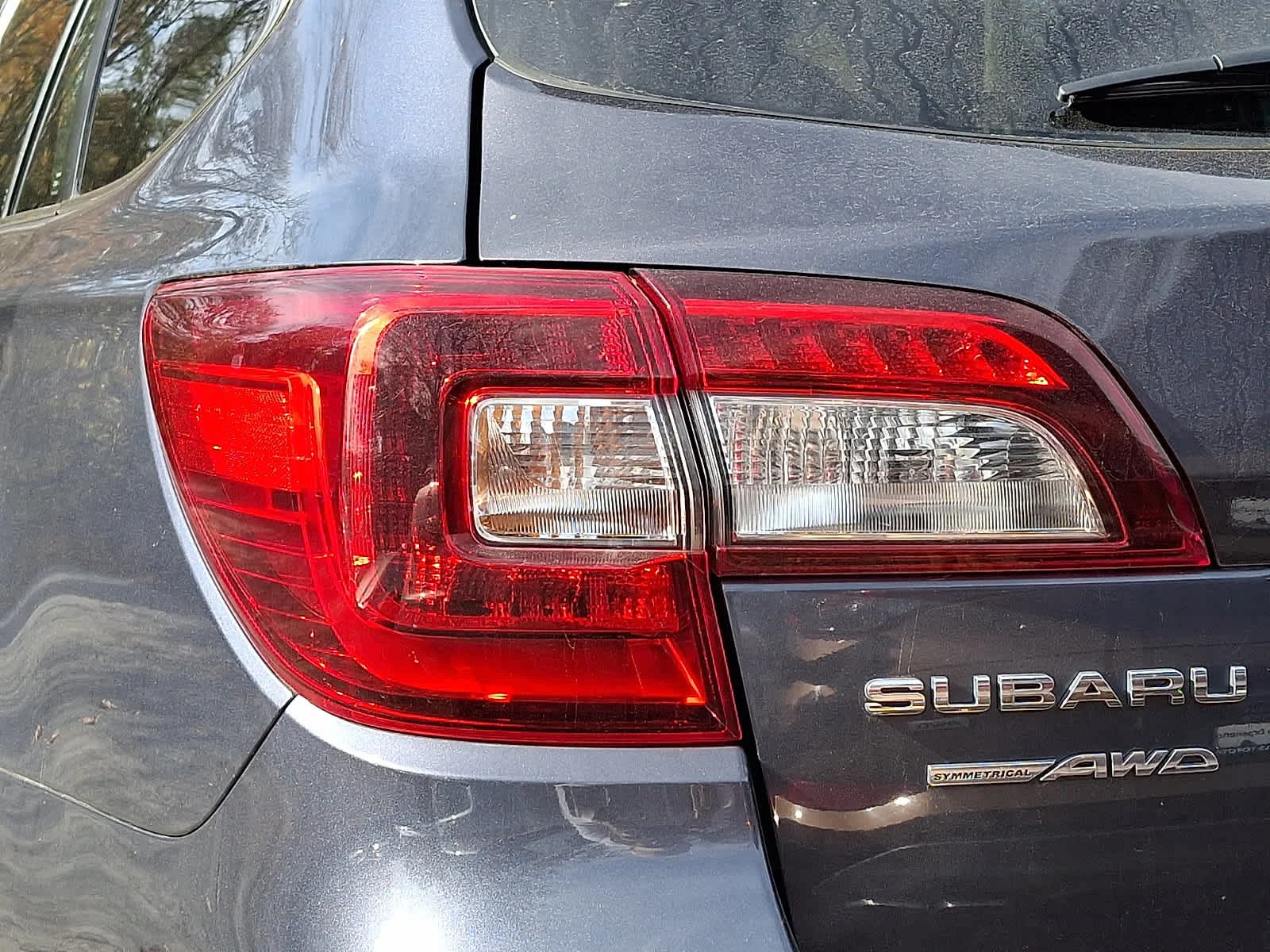 Used 2017 Gray Subaru Premium image 7