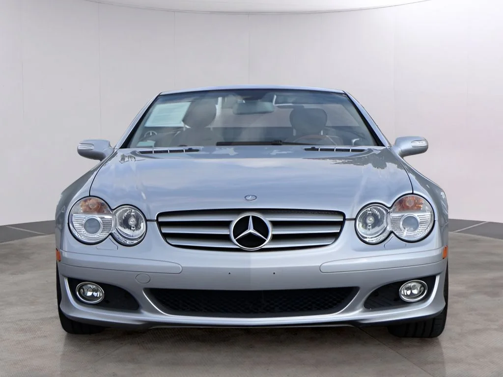 Used 2008 Iridium Silver Metallic Mercedes-Benz SL 550 image 2