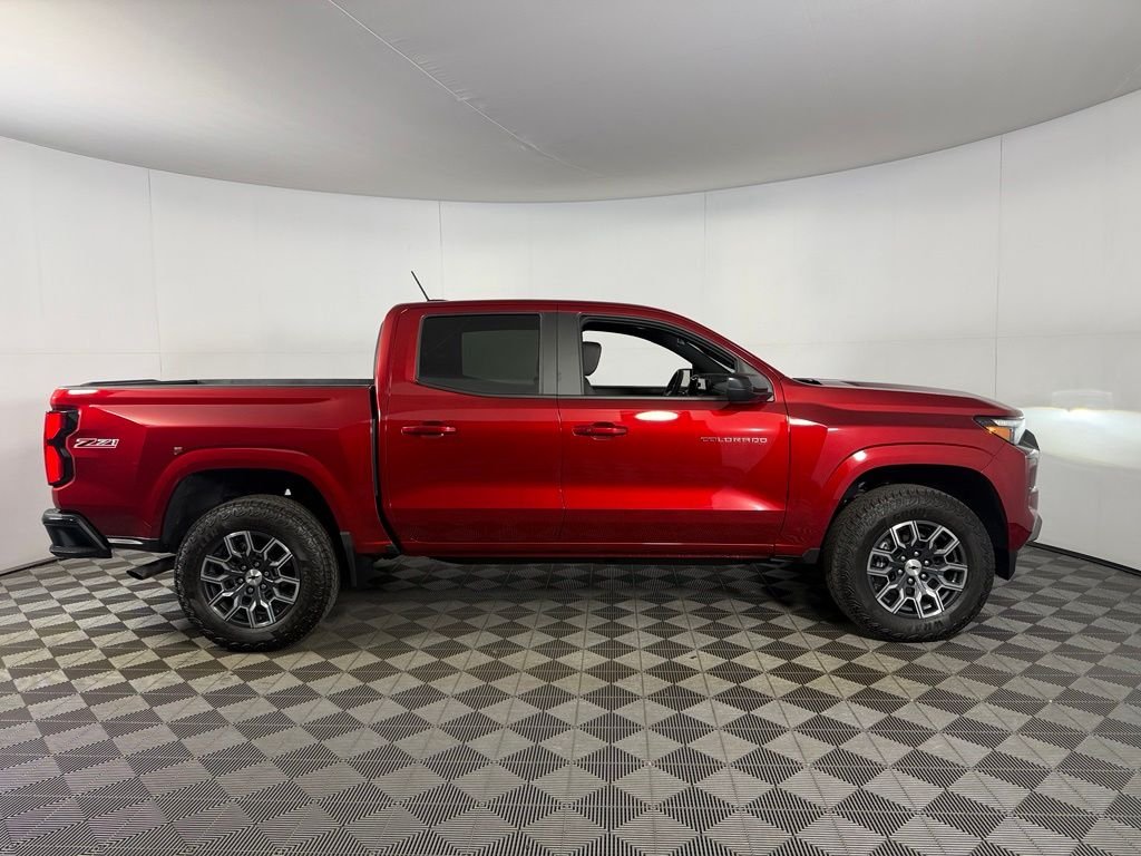 Certified Used 2025 Red Chevrolet Z71 image 7