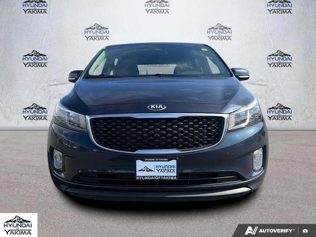 Used 2016 Kia Sedona SX with VIN KNDMC5C18G6169734 for sale in Yakima, WA