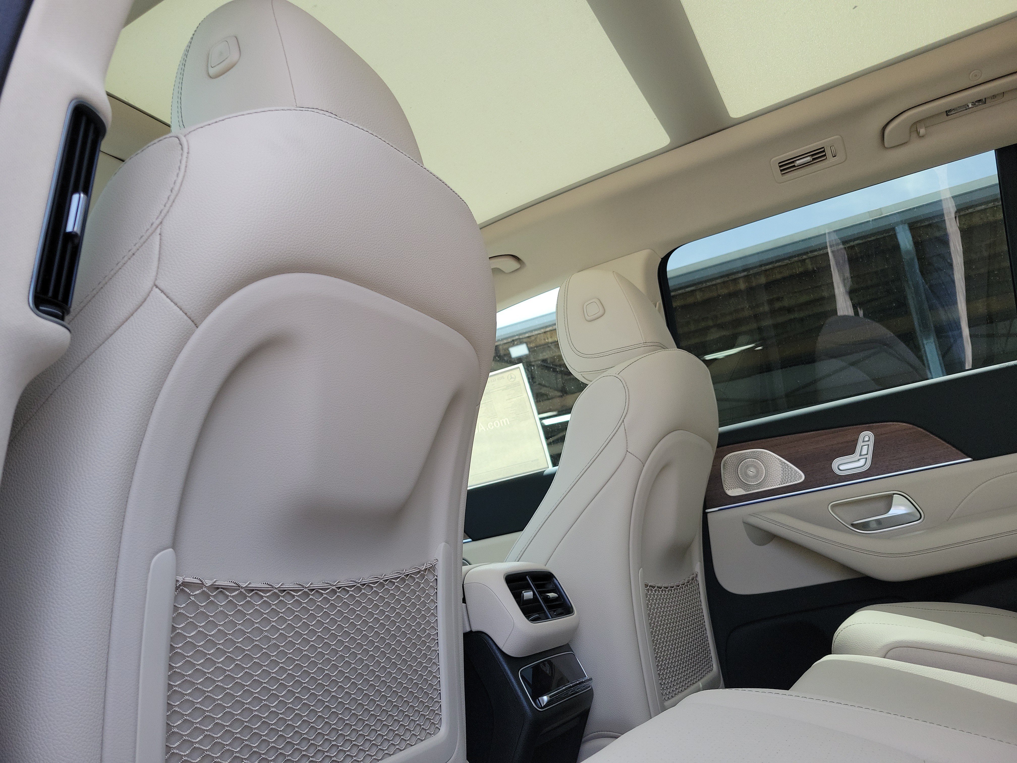 New 2026 Polar White Mercedes-Benz GLS 450 image 43