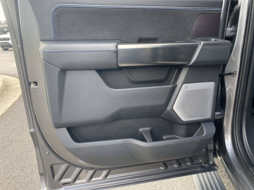 Certified Used 2024 Carbonized Gray Metallic Ford Platinum image 13