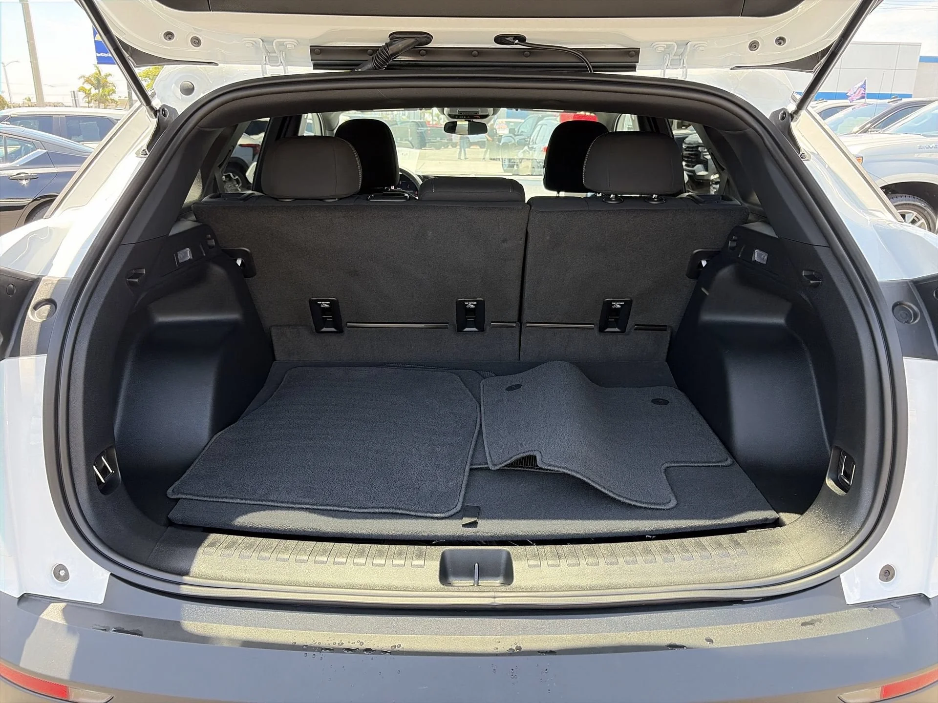 Used 2026 Summit White Chevrolet LT image 50