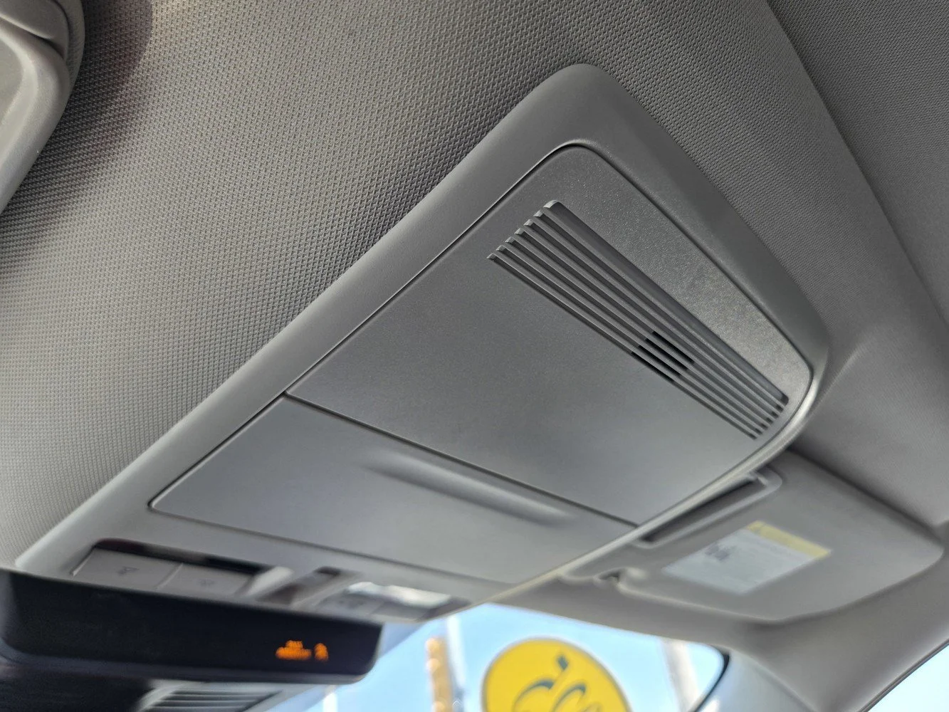 Used 2025 Wind Chill Pearl Mazda Premium Plus Package image 15