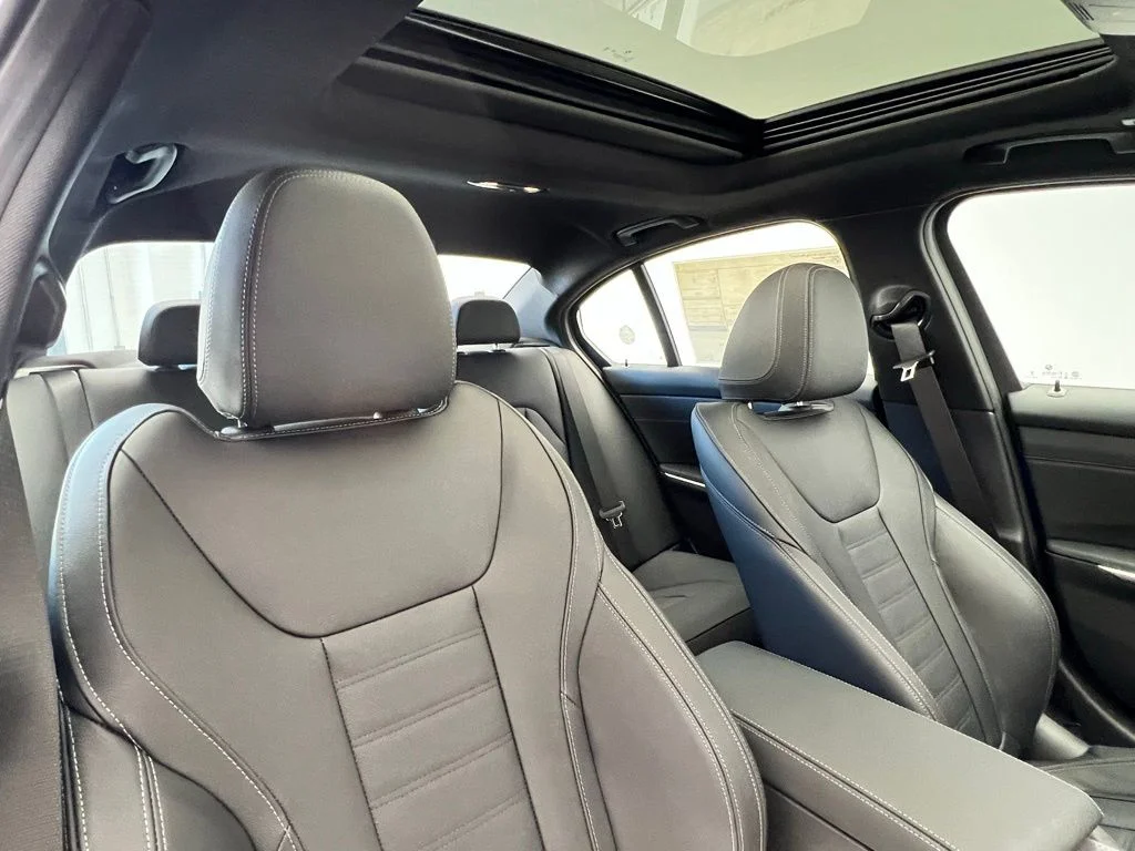 2026 BMW 3 Series 330i - Photo 8