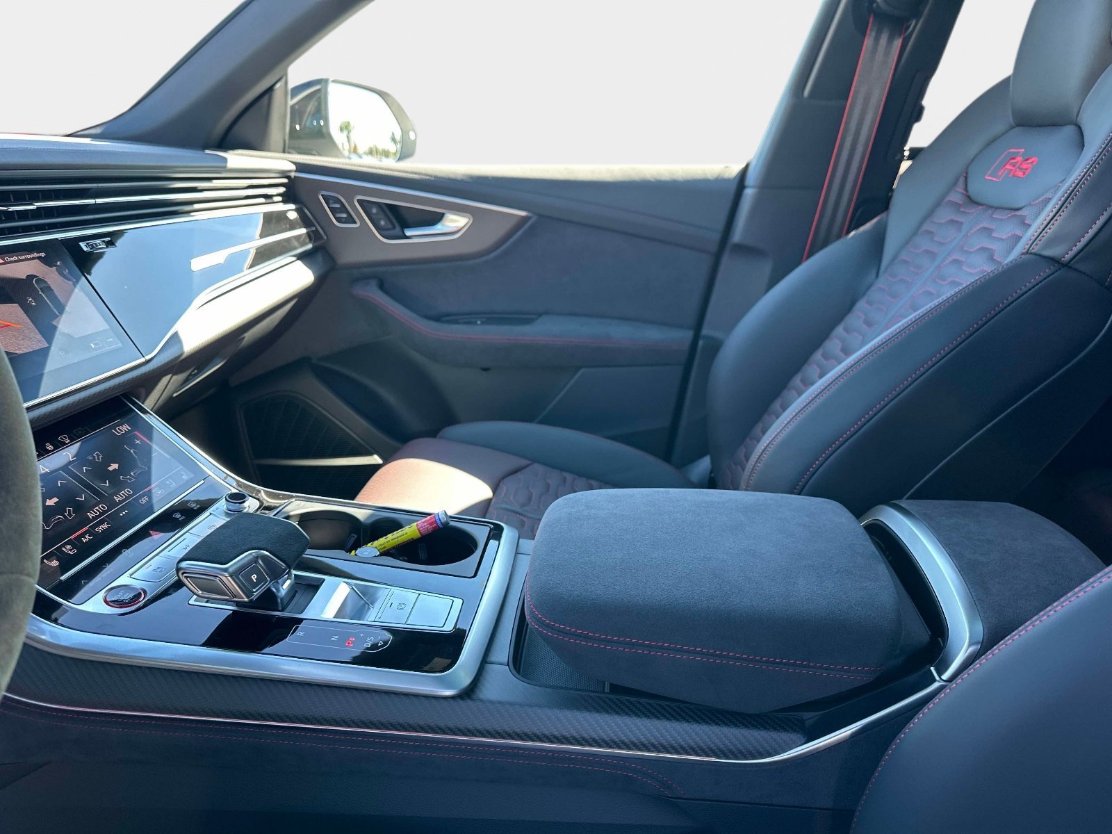 2026 Audi RS Q8 Base - Photo 24