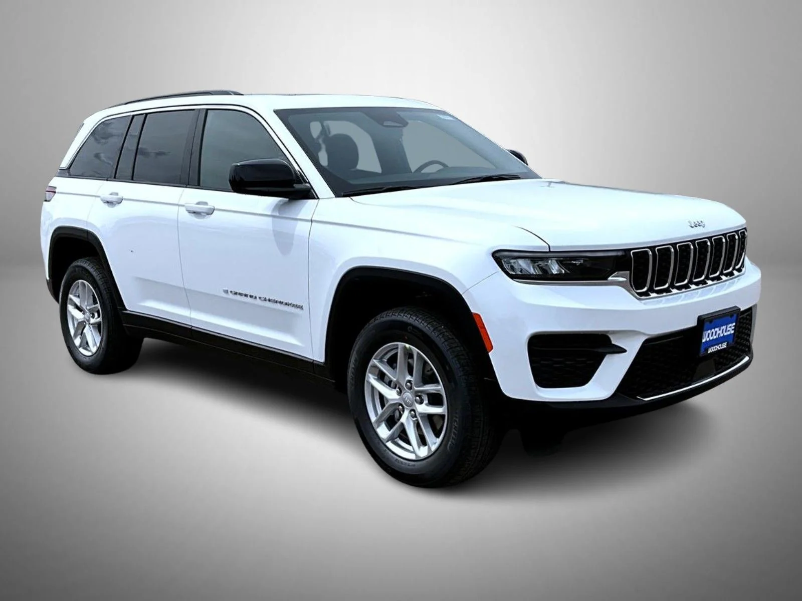 New 2026 White Jeep Laredo X image 3