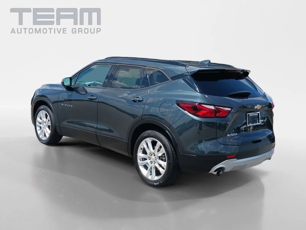 Used 2019 GRAPHITE METALLIC Chevrolet  image 5
