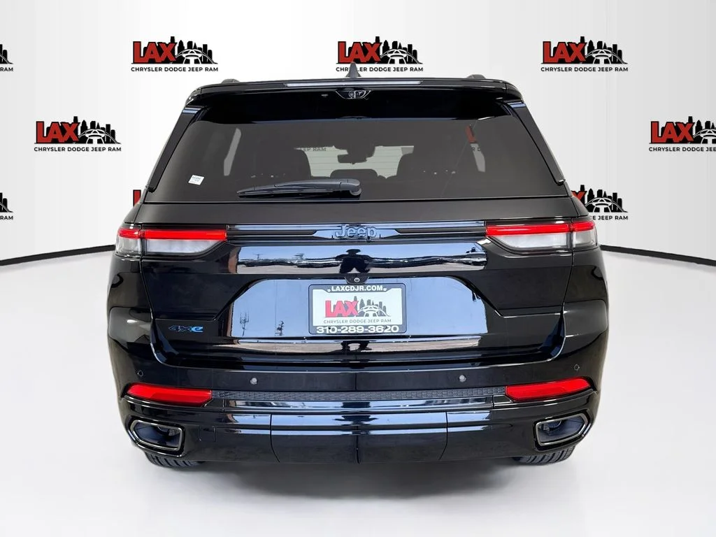 Used 2025 Black Jeep 4xe image 6