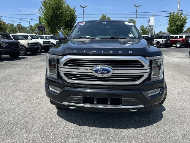 Used 2022 Black Ford Limited image 9