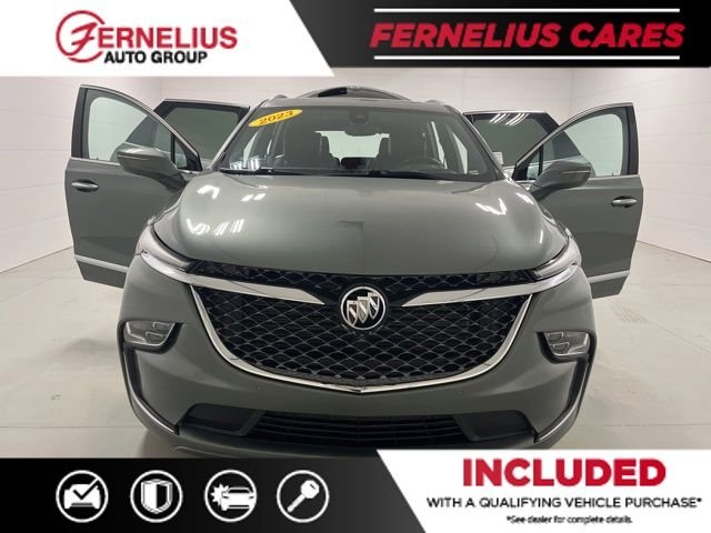 Used 2023 Green Buick Avenir image 11