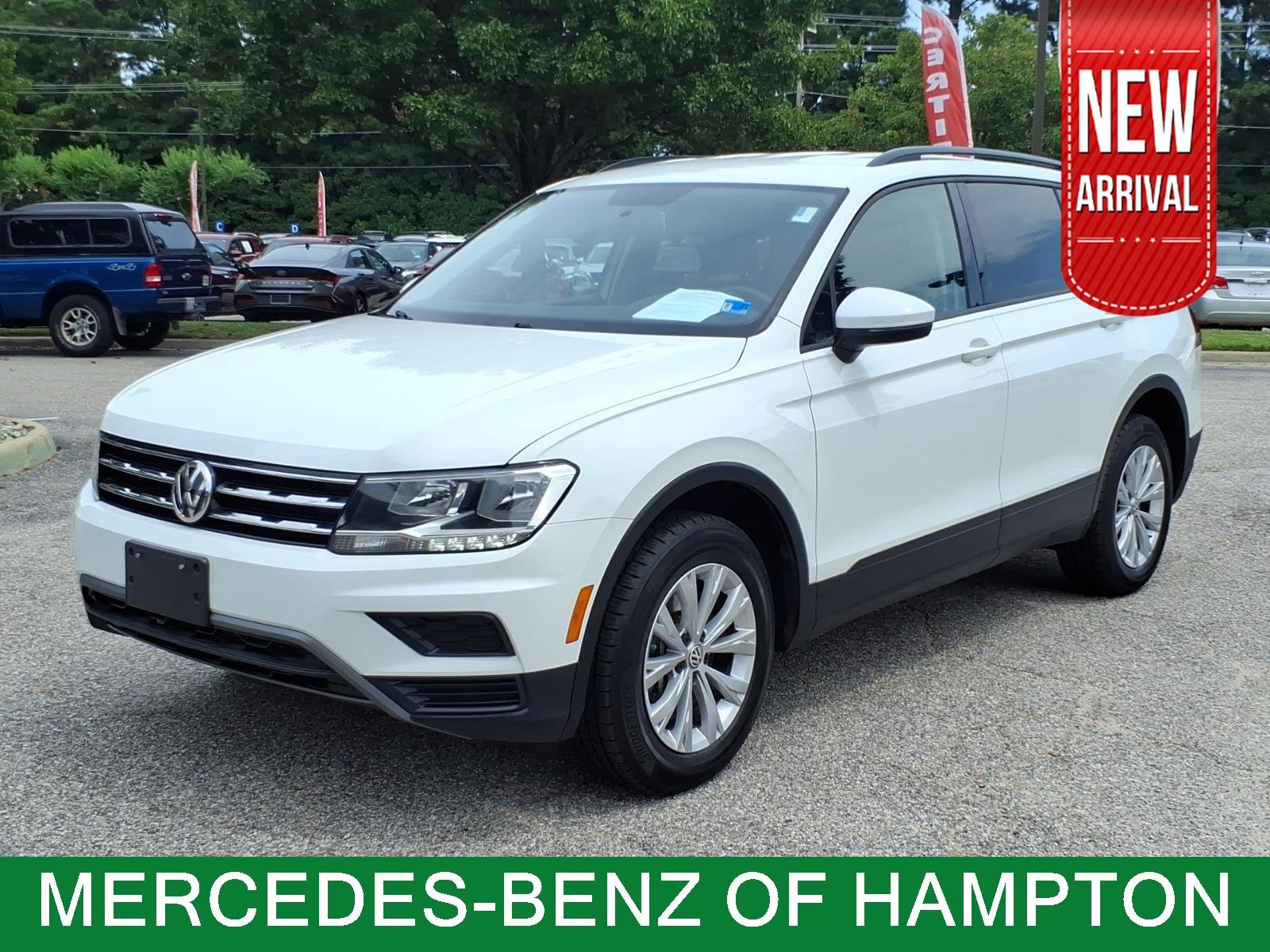 Used 2019 Pure White Volkswagen S image 1