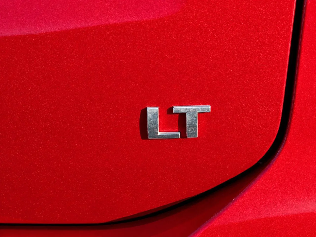 Used 2020 Cajun Red Tintcoat Chevrolet LT w/1LT image 7