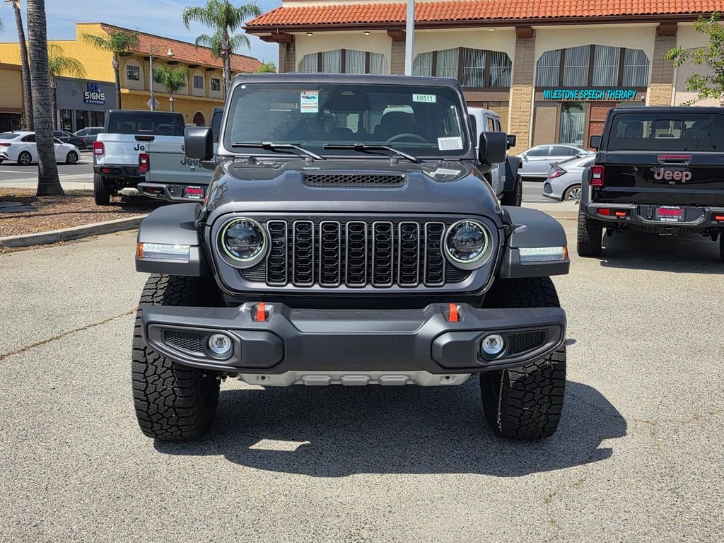 New 2026 Granite Crystal Metallic Clear-Coat Exterior Paint Jeep Mojave image 2