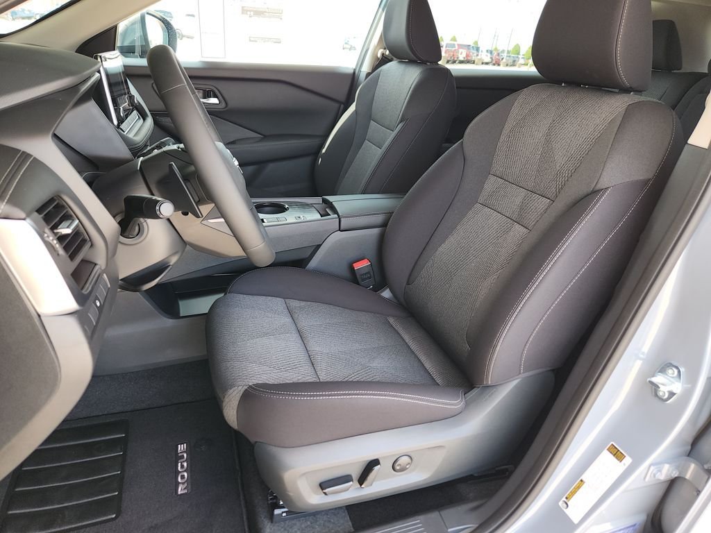 New 2026 Gray Nissan SV image 8