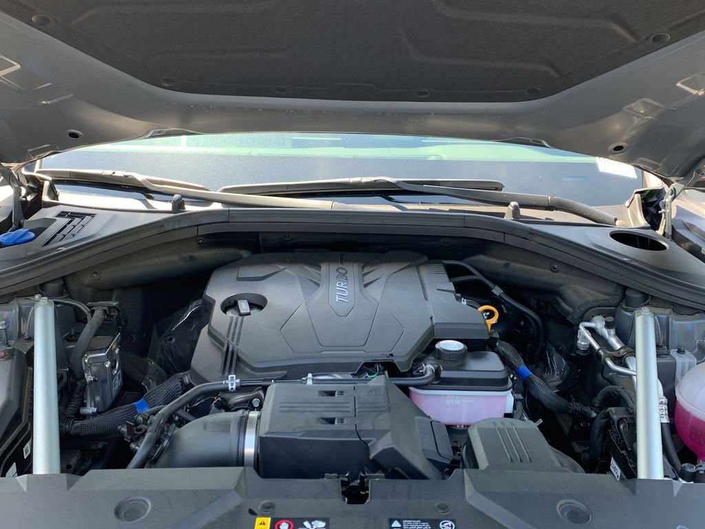 2026 GENESIS GV70 Standard - Photo 9