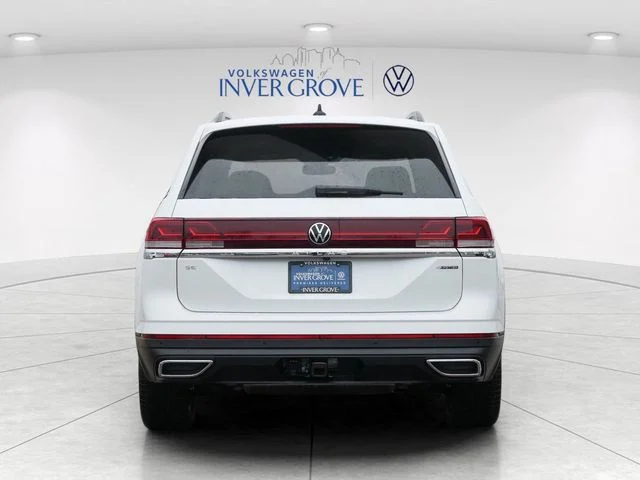 New 2026 White Volkswagen SE w/Technology image 3