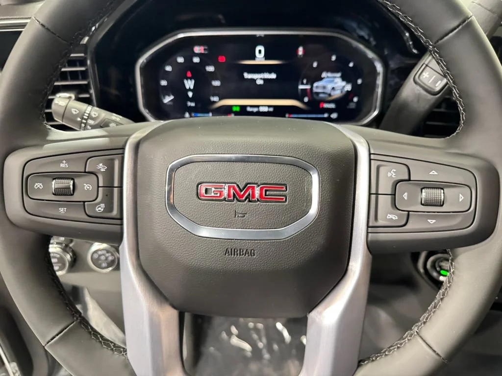 New 2026 Sterling Metallic GMC Elevation image 15