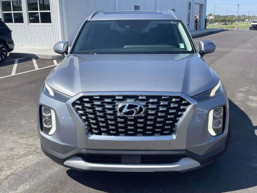 Certified Used 2020 Silver Hyundai SEL image 8