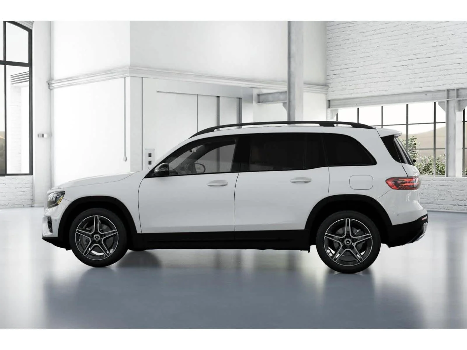 New 2026 Polar White Mercedes-Benz GLB 250 image 31