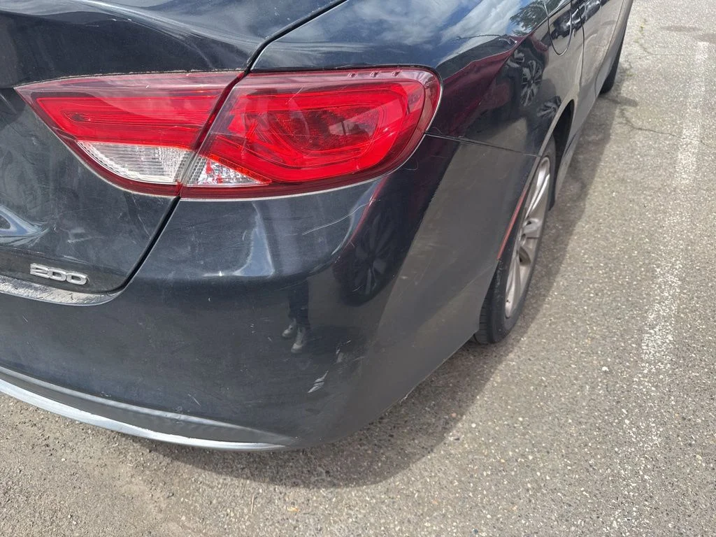 Used 2016 Black Chrysler Limited image 6