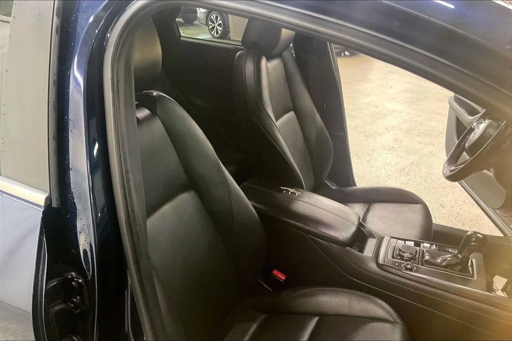 Used 2021 Blue Mazda Select image 6