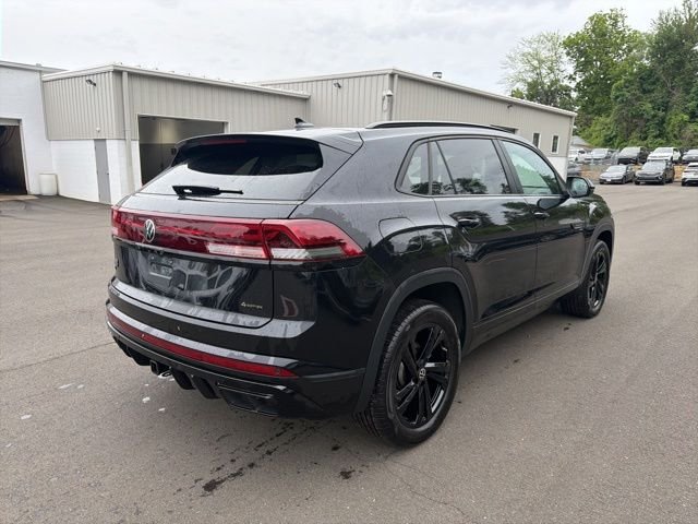 Certified Used 2025 Black Volkswagen 2.0T SEL R-Line Black image 5