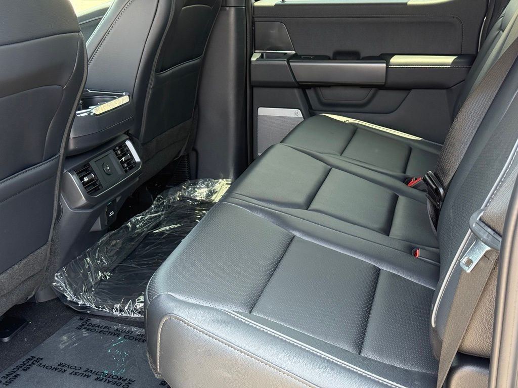 New 2026 Avalanche Ford Lariat® image 7