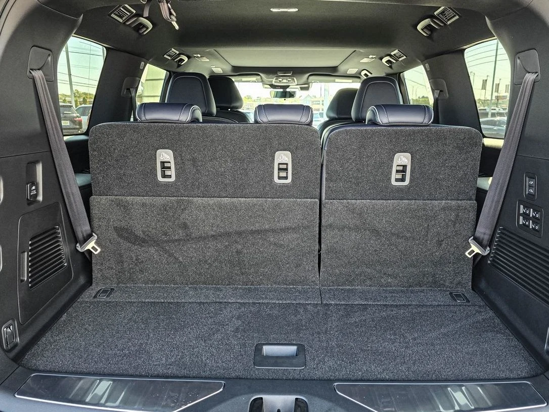 2026 INFINITI QX80 Sport - Photo 36