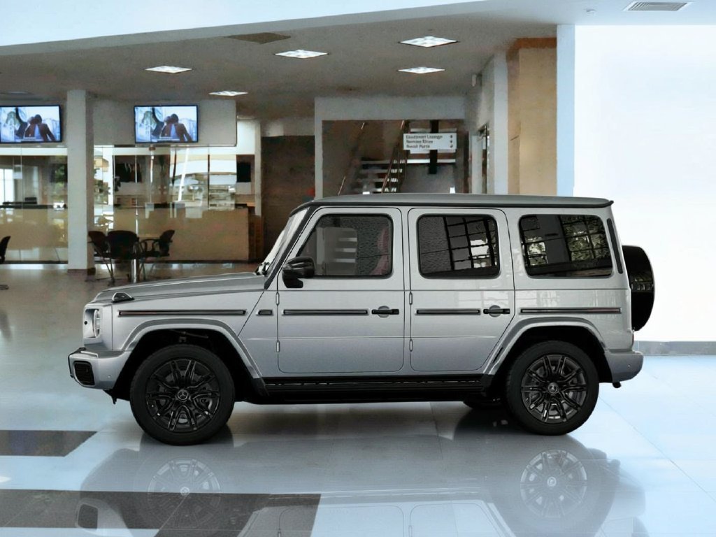 New 2027 Iridium Silver Mercedes-Benz G 580 image 75