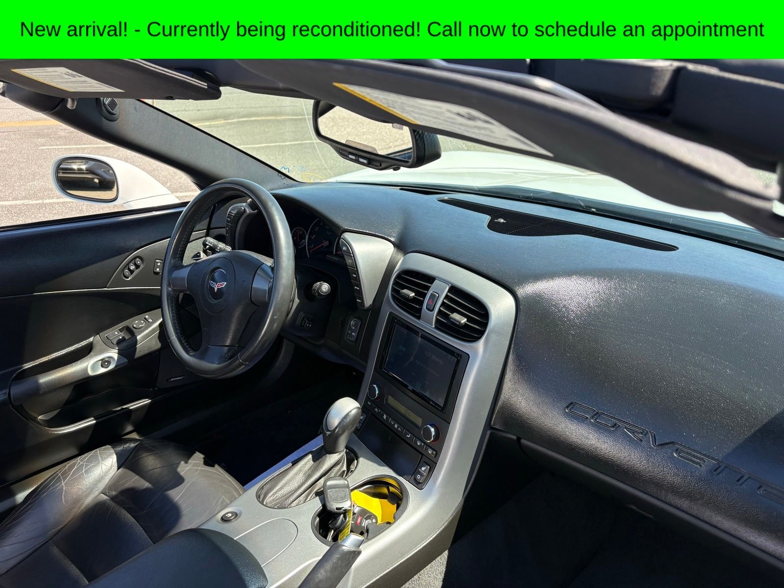 Used 2006 Arctic White Chevrolet Base image 4