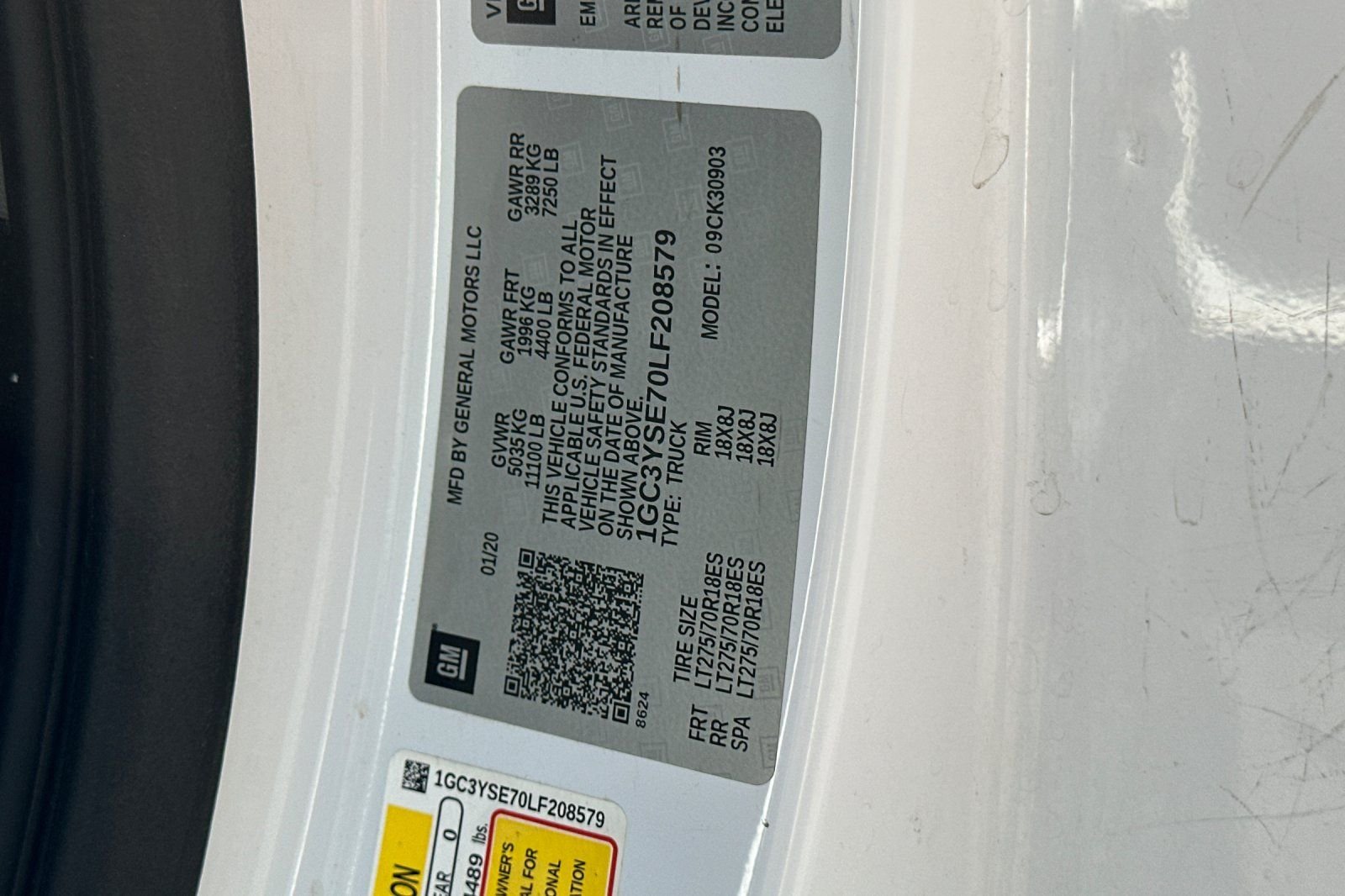 Used 2020 White Chevrolet Work Truck image 31