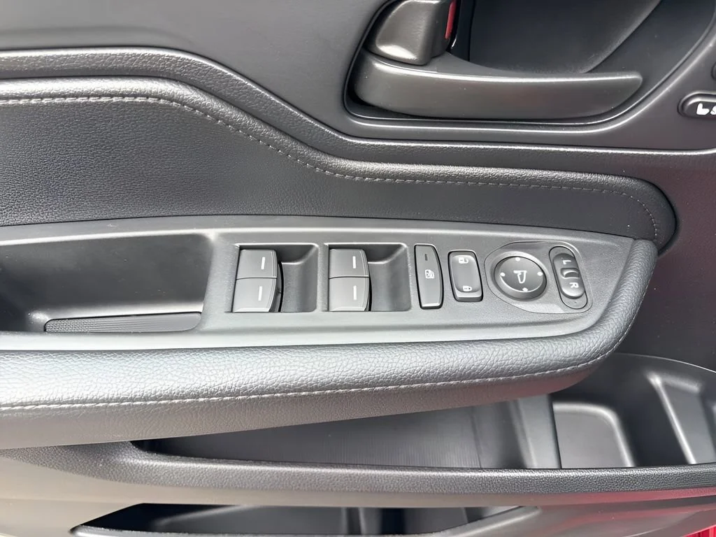 Used 2025 Red Honda Sport-L image 30