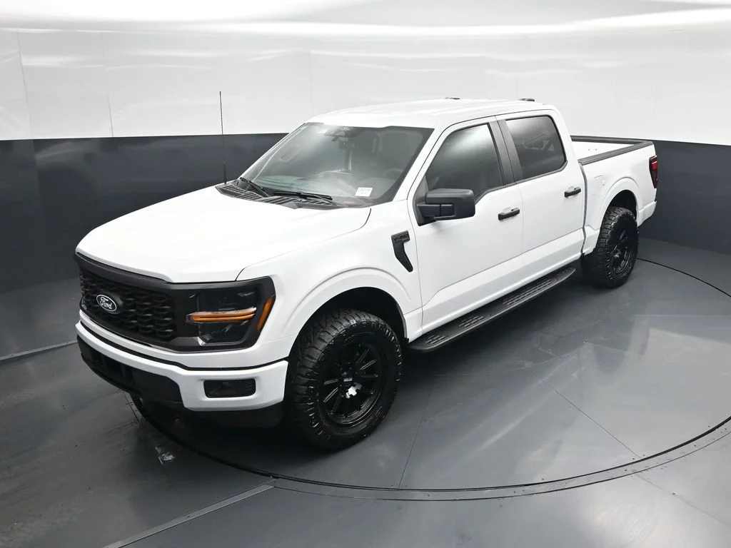 New 2026 Oxford White Ford STX image 28
