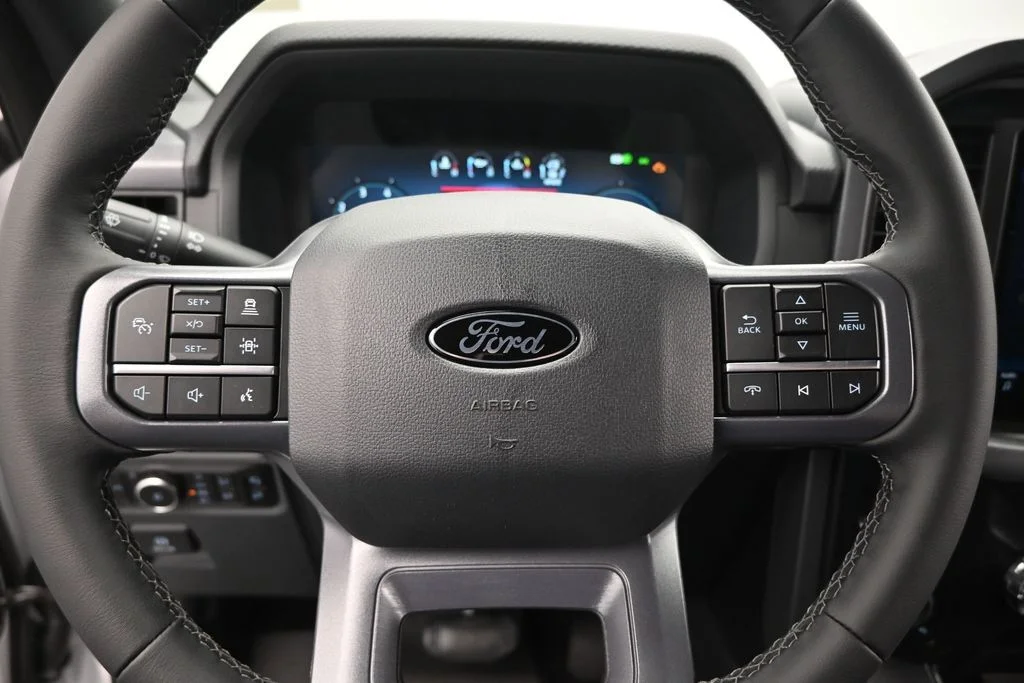 New 2026 Oxford White Ford XLT image 11