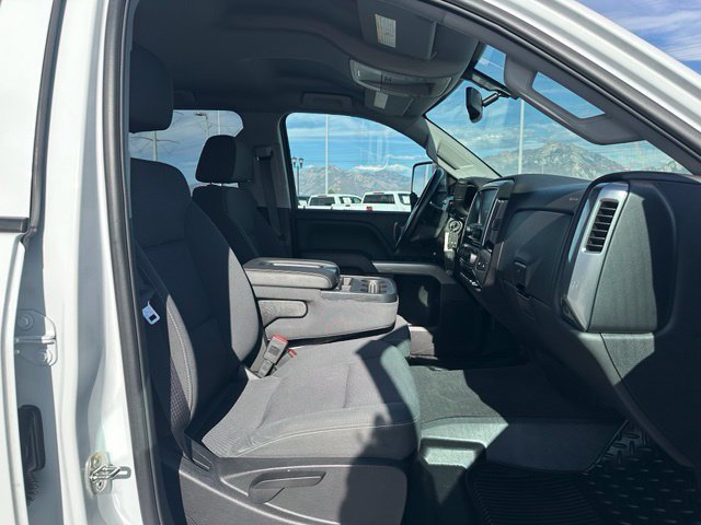 Certified Used 2019 SUMMIT WHITE Chevrolet LT image 31