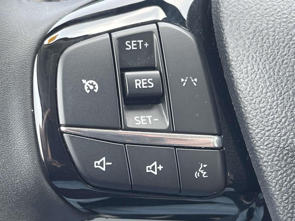 New 2026 Space Silver Metallic Ford Active image 33