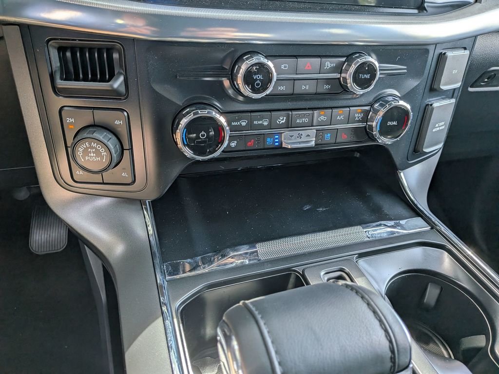 New 2026 Antimatter Blue Metallic Ford Lariat® image 20