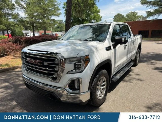 2019 GMC Sierra 4WD Crew Cab Short Box SLT's photo