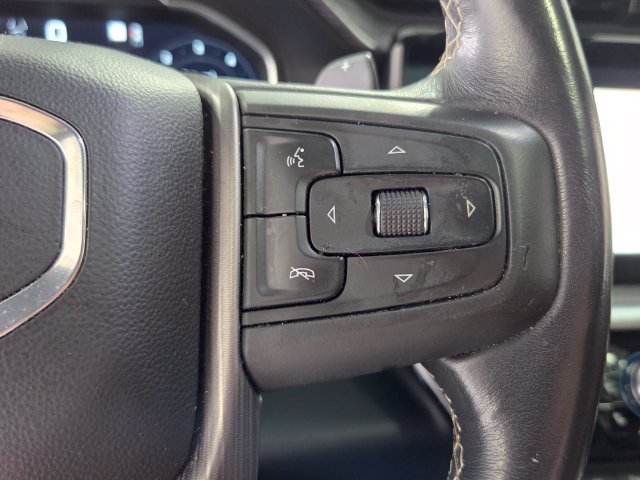 Used 2022 White GMC Denali Ultimate image 27