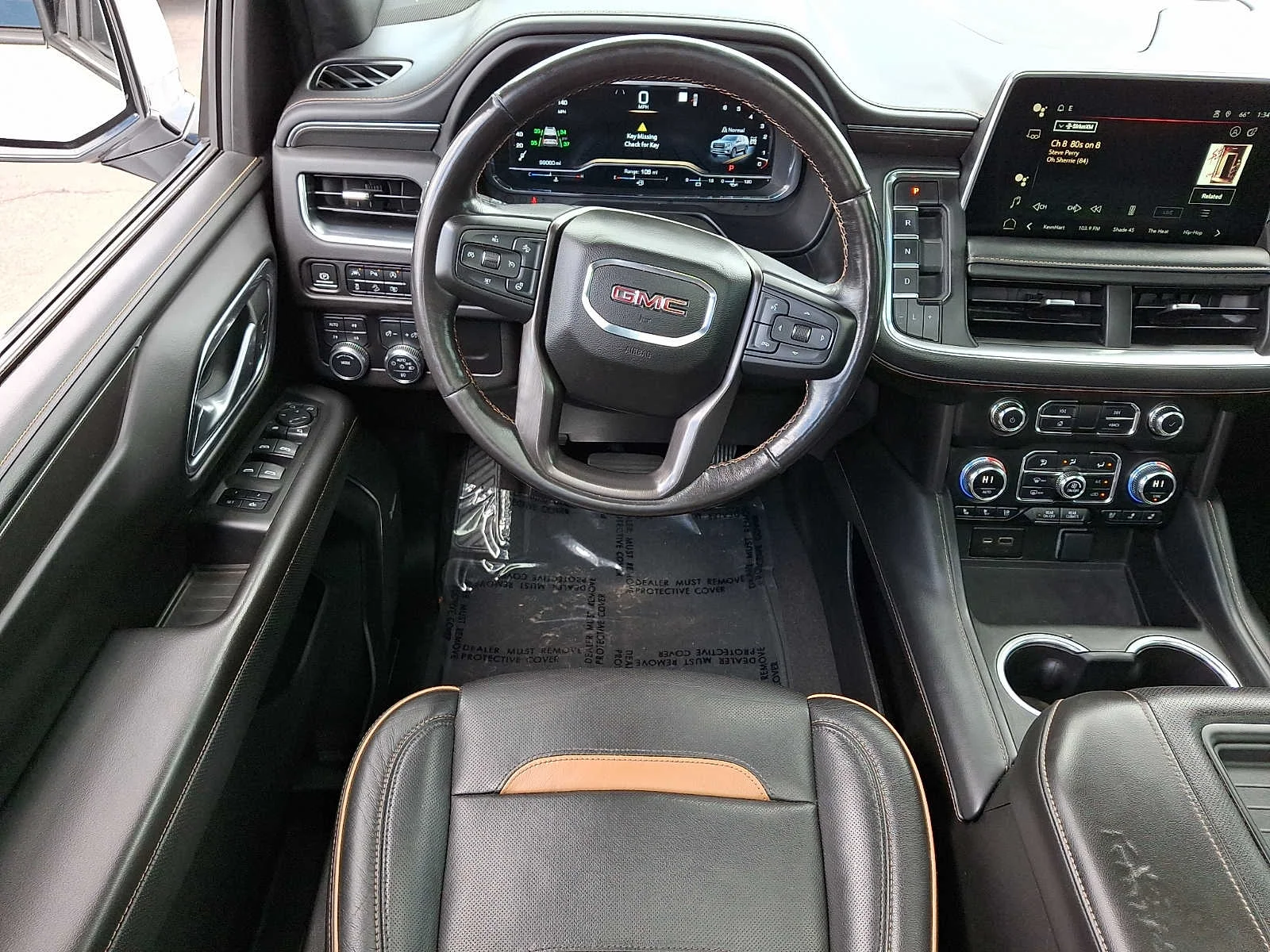 Used 2023 Summit White GMC AT4 image 12