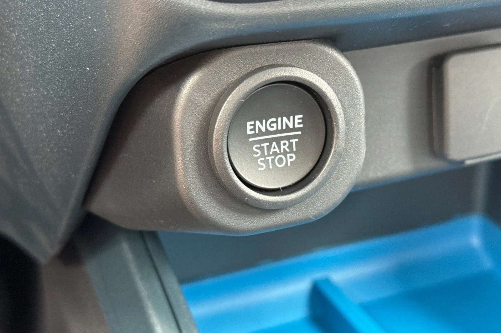 New 2026 Oxford White Ford XLT image 23