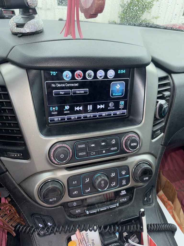 Used 2018 Chevrolet Suburban LT with VIN 1GNSCHKC3JR215480 for sale in Milton, FL
