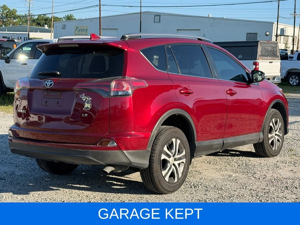 Used 2018 Red Toyota LE image 4