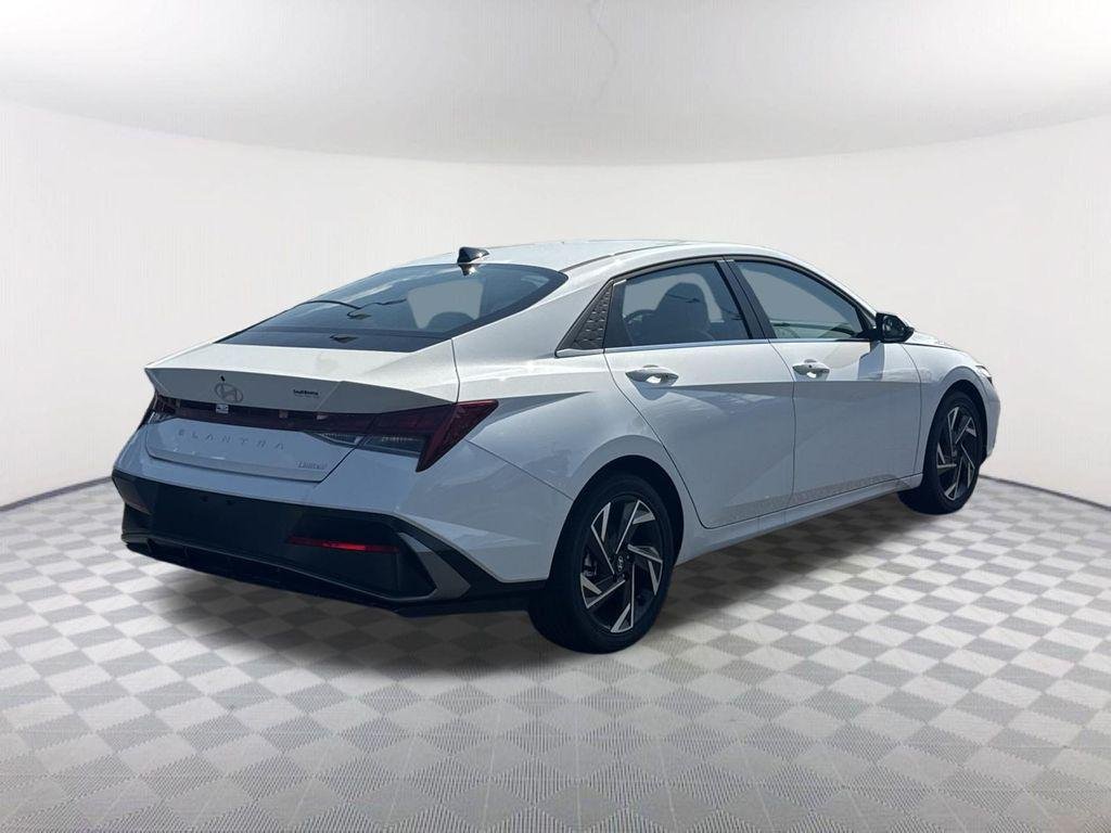 New 2026 White Hyundai Limited image 5